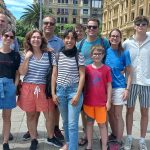 De ruta con Eli conociendo San Sebastian. Explora Donostia en este free tour de 2h.